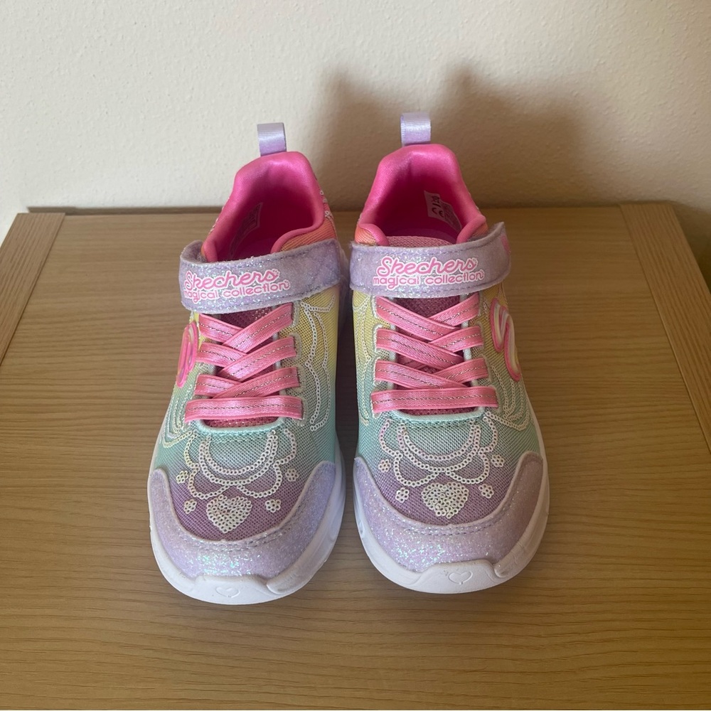 NWOB Girls sketchers magical collection rainbow shoes size 12